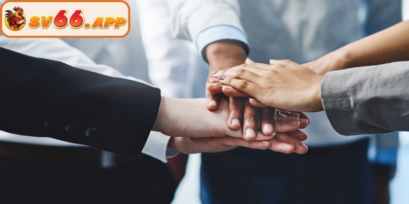 Lời cam kết của anh với cộng đồng